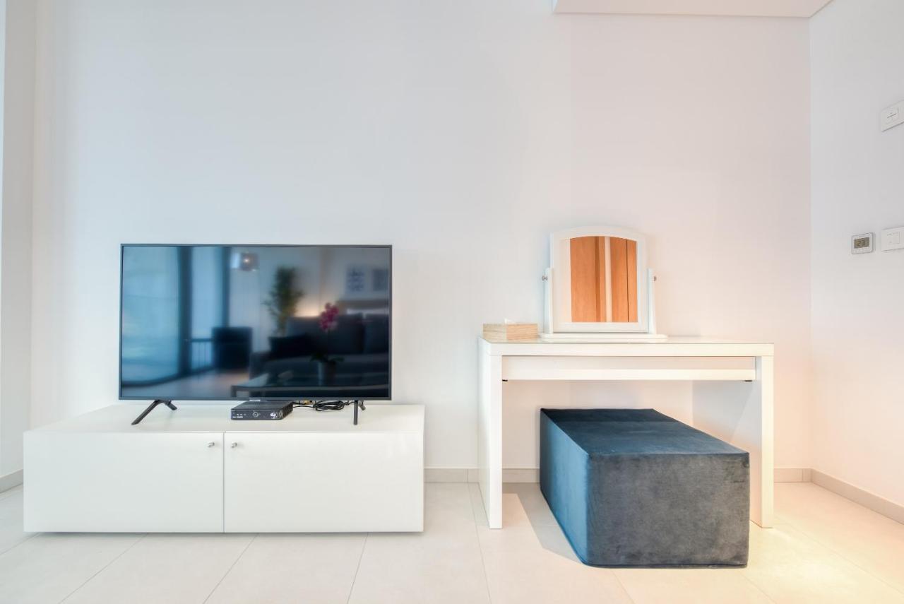 Maison Privee - Luxury, Spacious, Modern Near Burj Khalifa And Dubai Canal 外观 照片