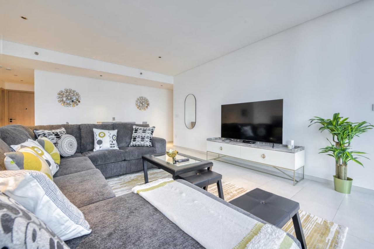 Maison Privee - Luxury, Spacious, Modern Near Burj Khalifa And Dubai Canal 外观 照片