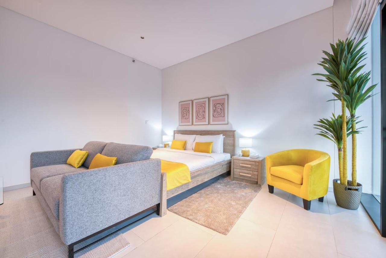 Maison Privee - Luxury, Spacious, Modern Near Burj Khalifa And Dubai Canal 外观 照片